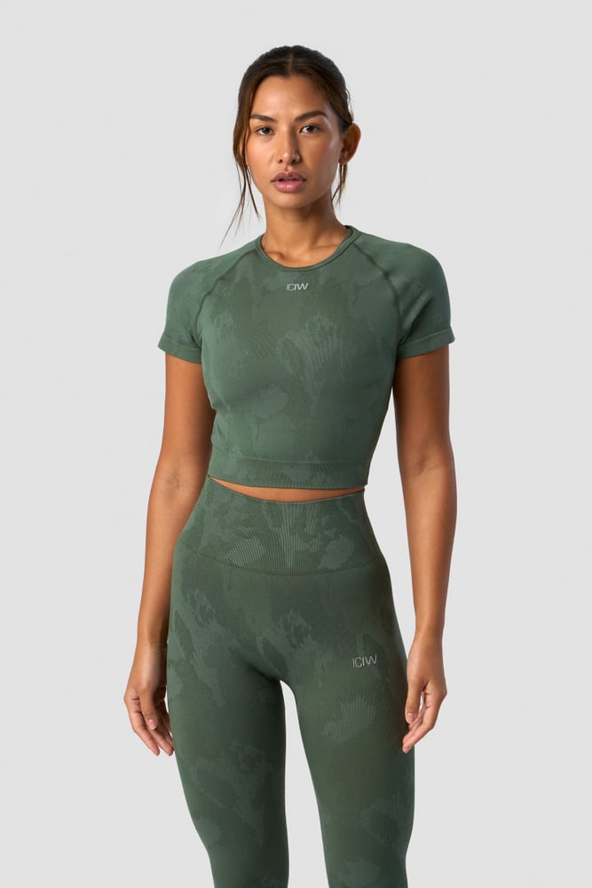 camo seamless t-shirt green