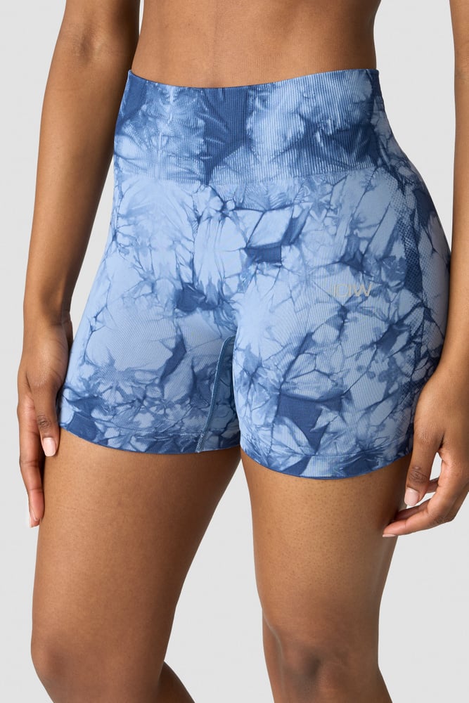 define seamless tie dye shorts wmn urban blue