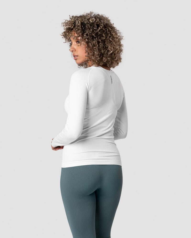 everyday seamless ls white