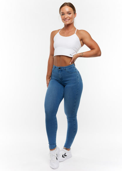 High Waist Denim Jeans - Light Blue - for kvinde - EMBRACE - Jeans