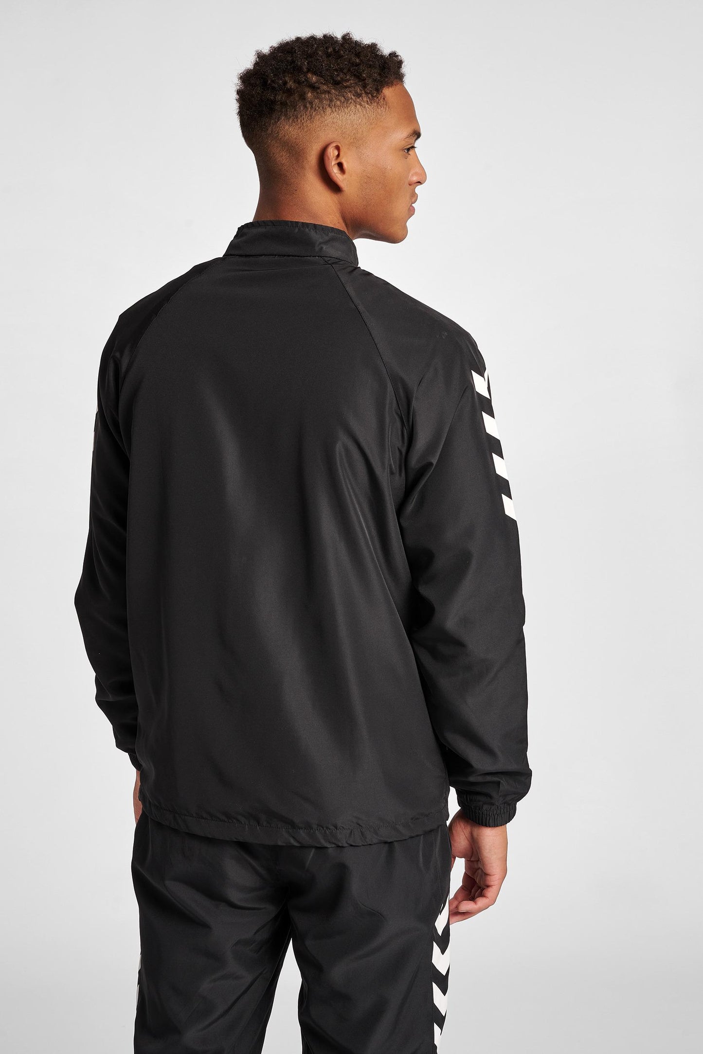 HUMMEL - Core Micro Zip Jacket - Black