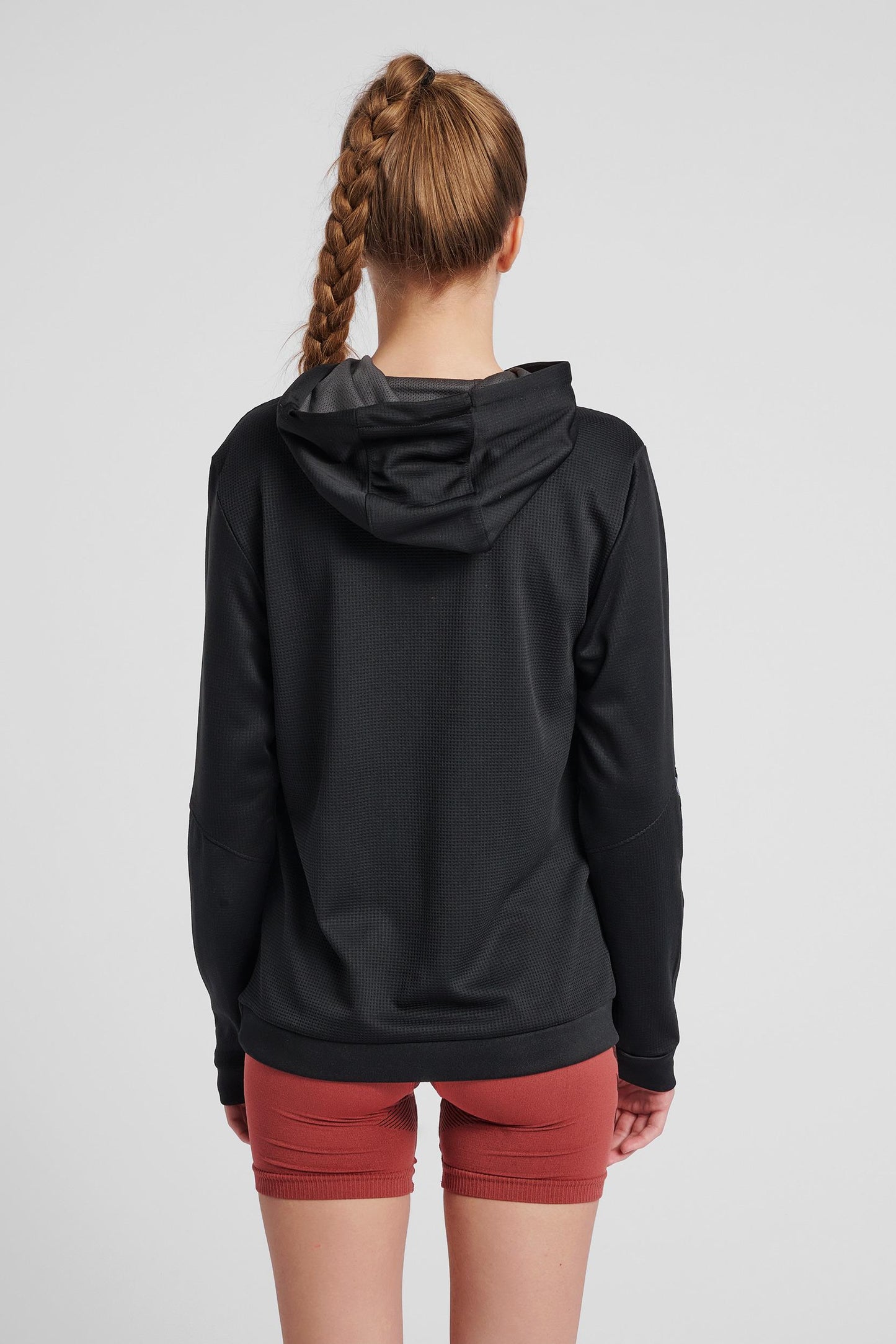 HUMMEL - Hmlauthentic Poly Hoodie Woman - Black/white