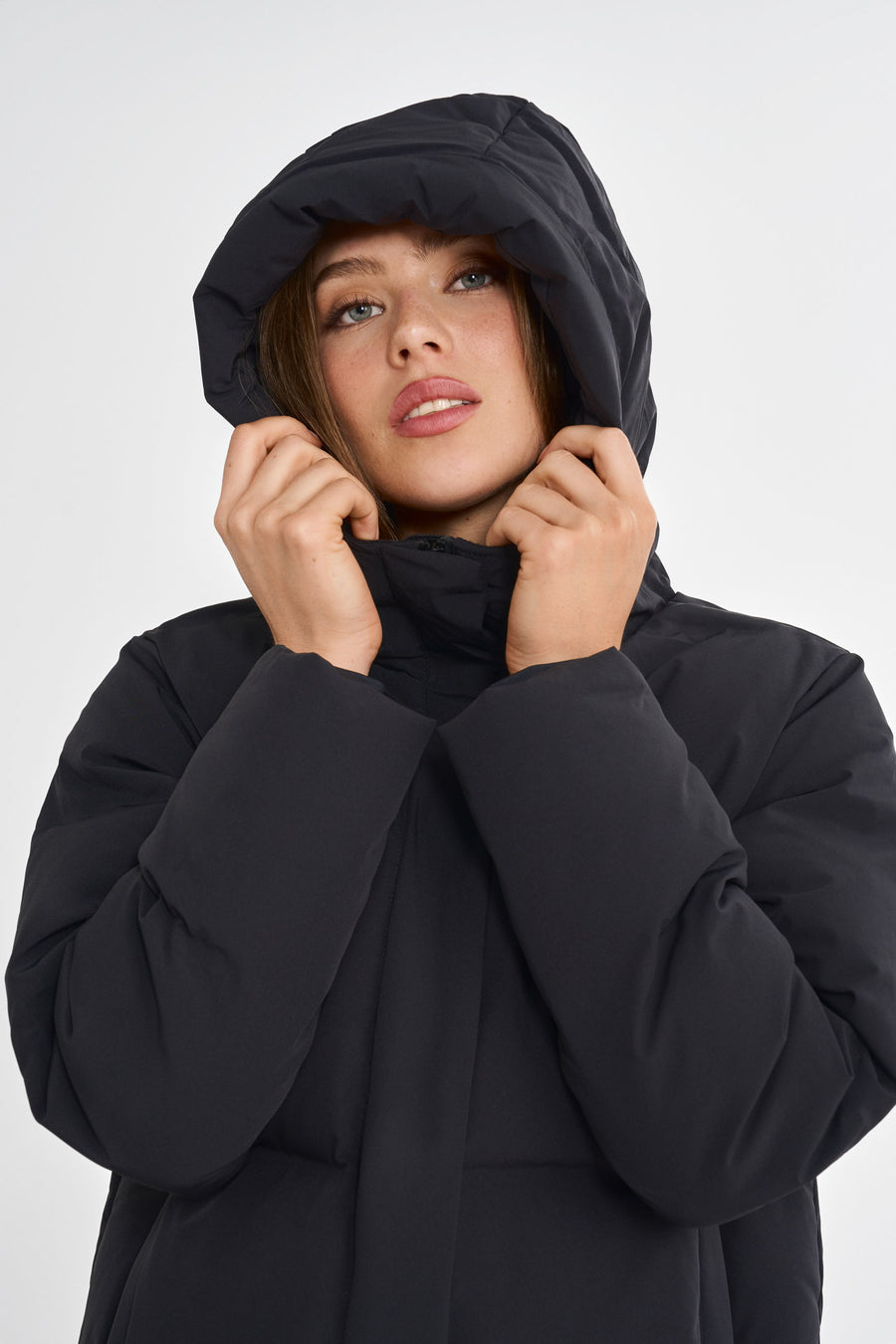 Snøhetta Down Jacket · Black